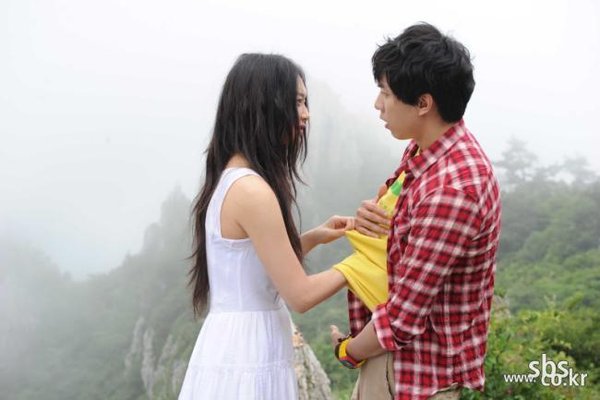 《我的<em>女友</em>是九尾狐 》(My <em>girlfriend</em> is a fox)更