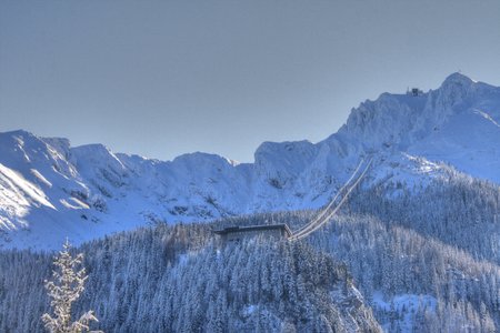 IMG_8682_3_4_tonemapped.jpg