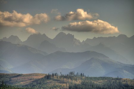 IMG_3057_8_9_tonemapped.jpg